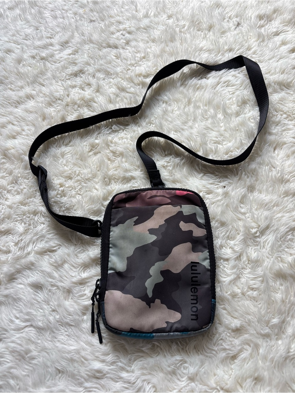 lululemon athletica Camouflage Crossbody Belt Bag